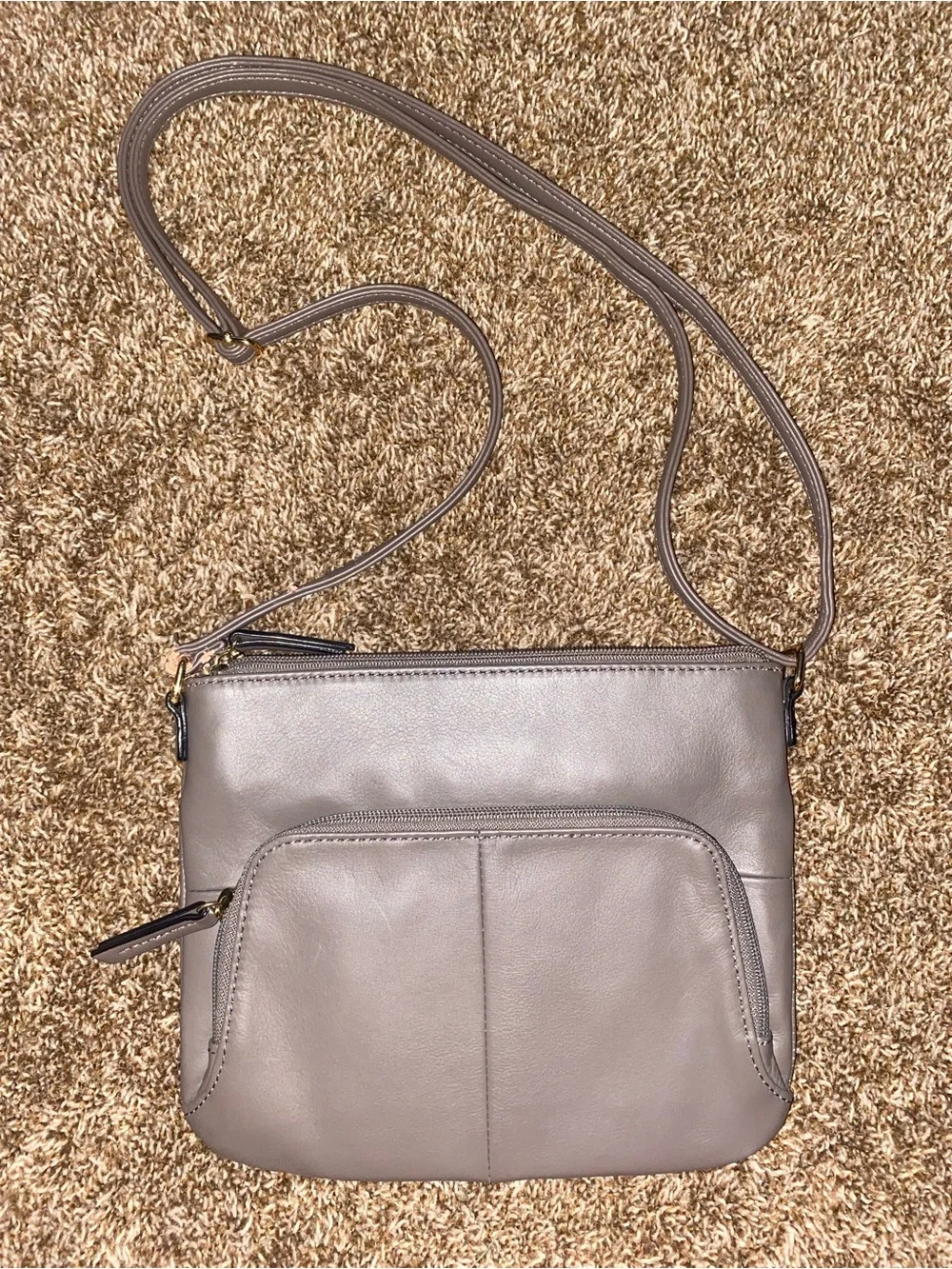 Tignanello Gray Leather Crossbody Bag Purse Organizer Adjustable Strap Pockets